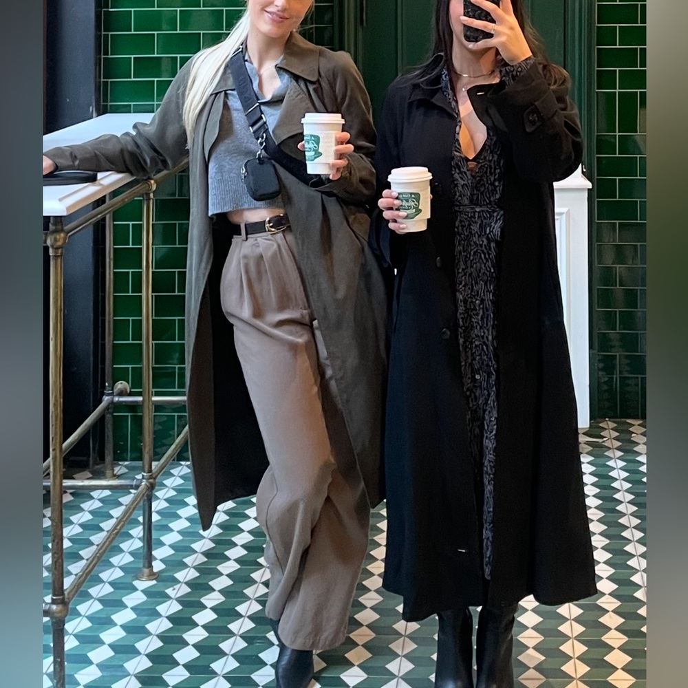 Green Aritzia trench coat - Picture 5 of 5